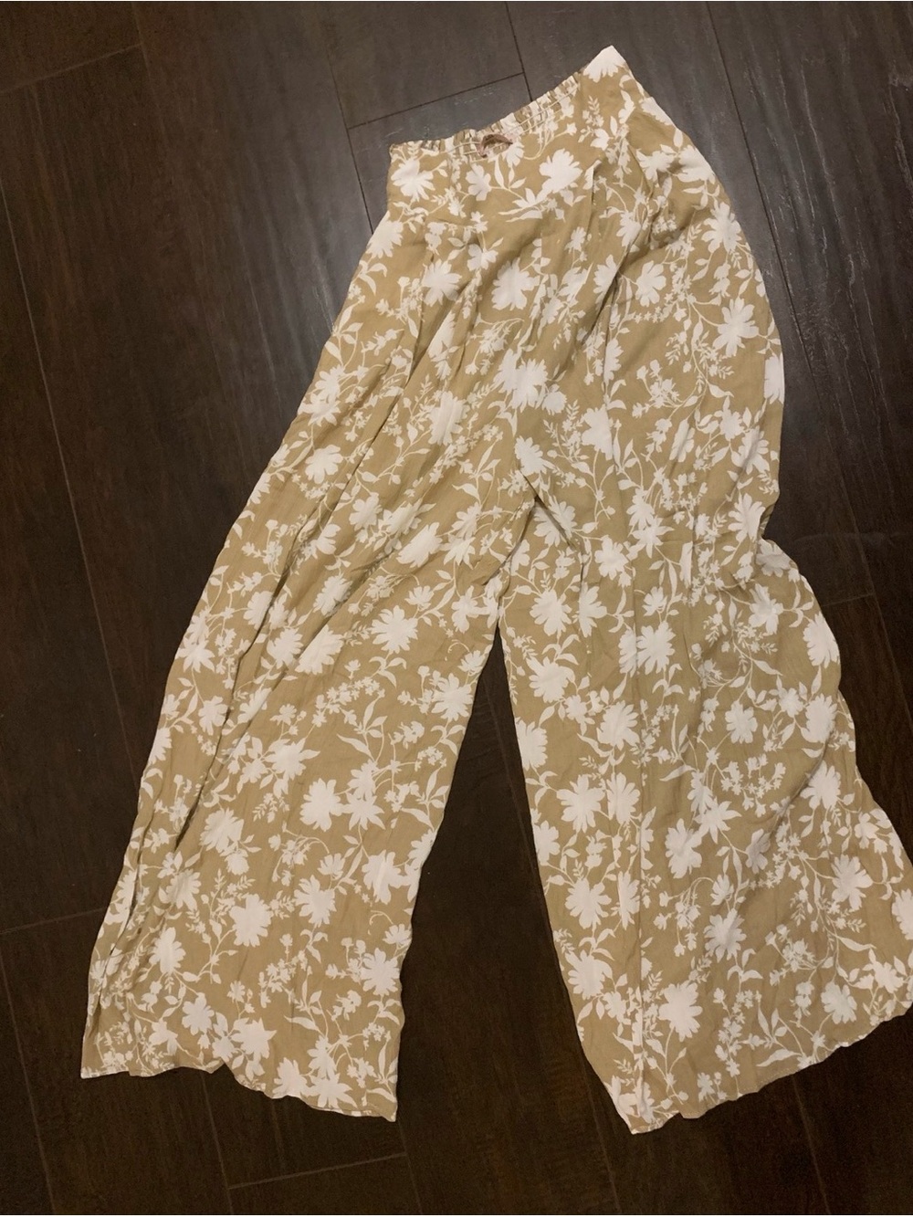 Ces Femme Beige Wide-Leg Floral Palazzo Pants